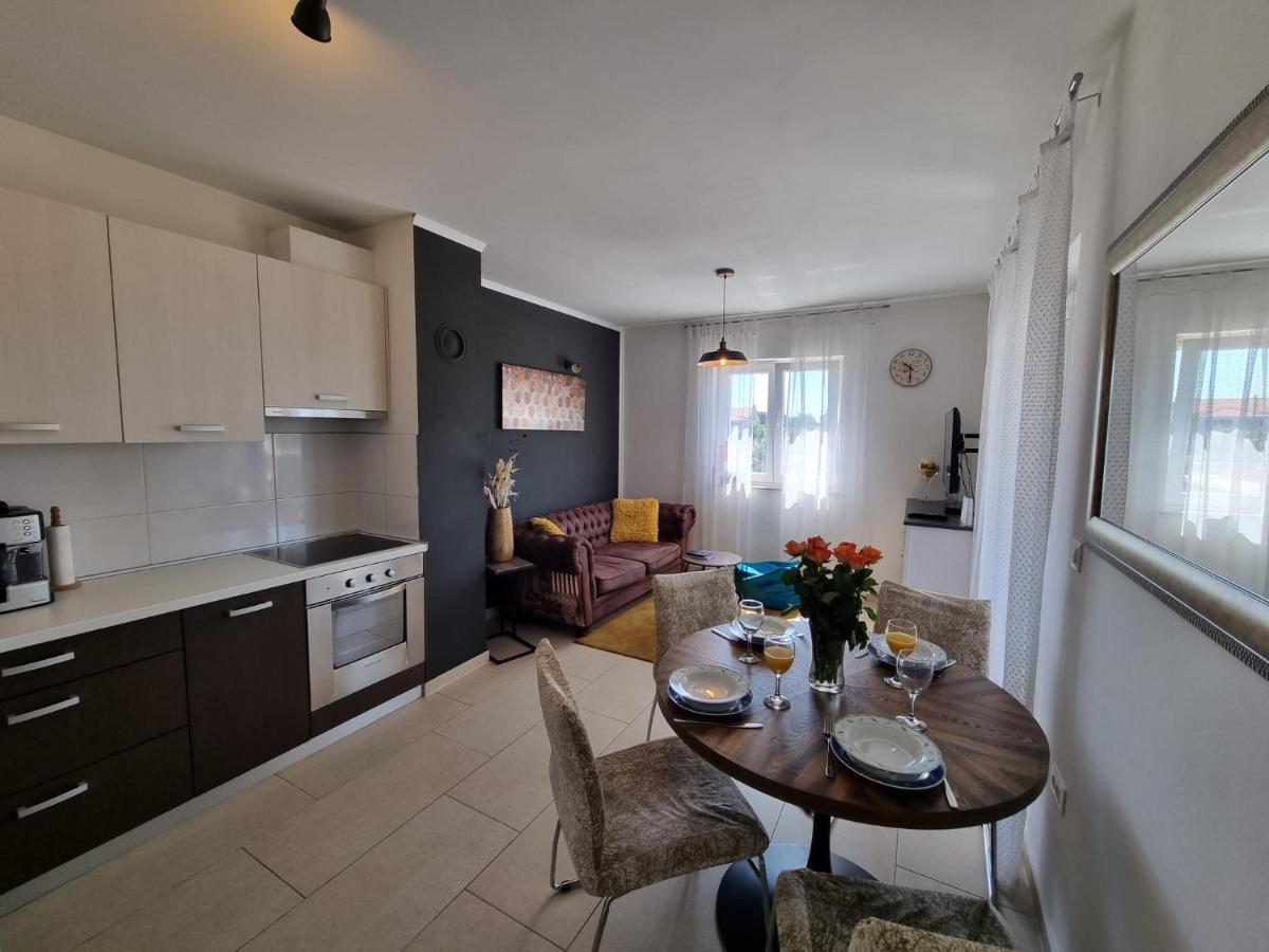 Apartman Marija Biograd Na Moru Extérieur photo